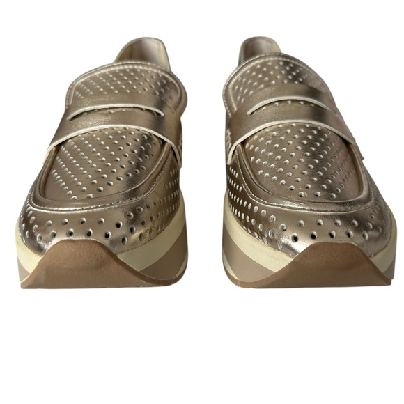 NWOB DOLCE VITA JANINE GOLD PERFORATED PLATFORM SLIP ON SIZE 8.5 main image 3